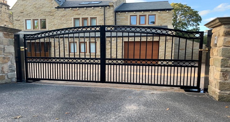 Driveway Gate Repair Service Westminster